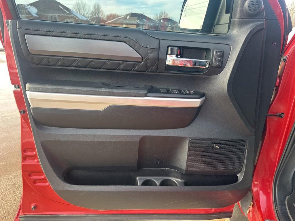 2015 Toyota Tundra 4WD Truck Platinum