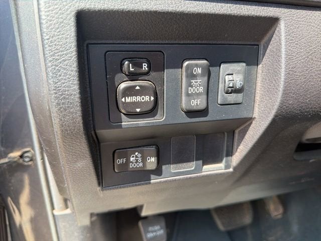 2015 Toyota Tundra 4WD Truck SR