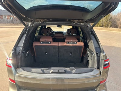 2023 BMW X7 xDrive40i