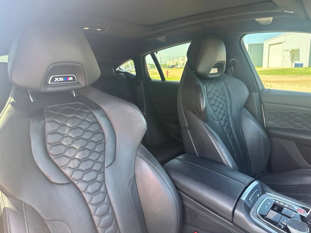 2023 BMW X6 M Base