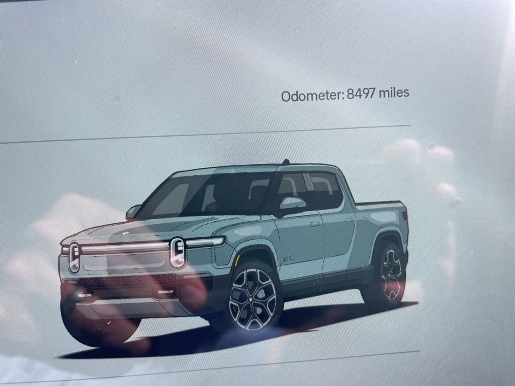 2025 RIVIAN R1T Adventure