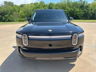 2025 RIVIAN R1S Adventure