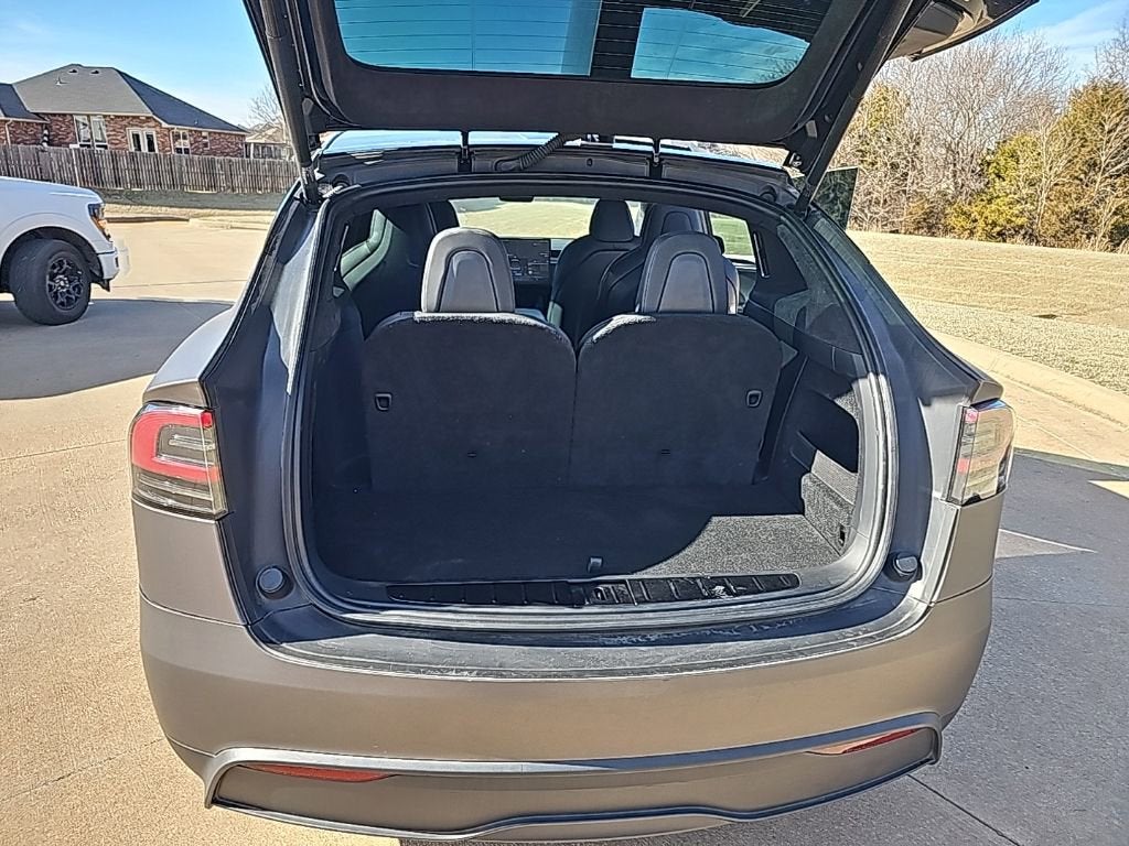 2023 Tesla Model X Plaid