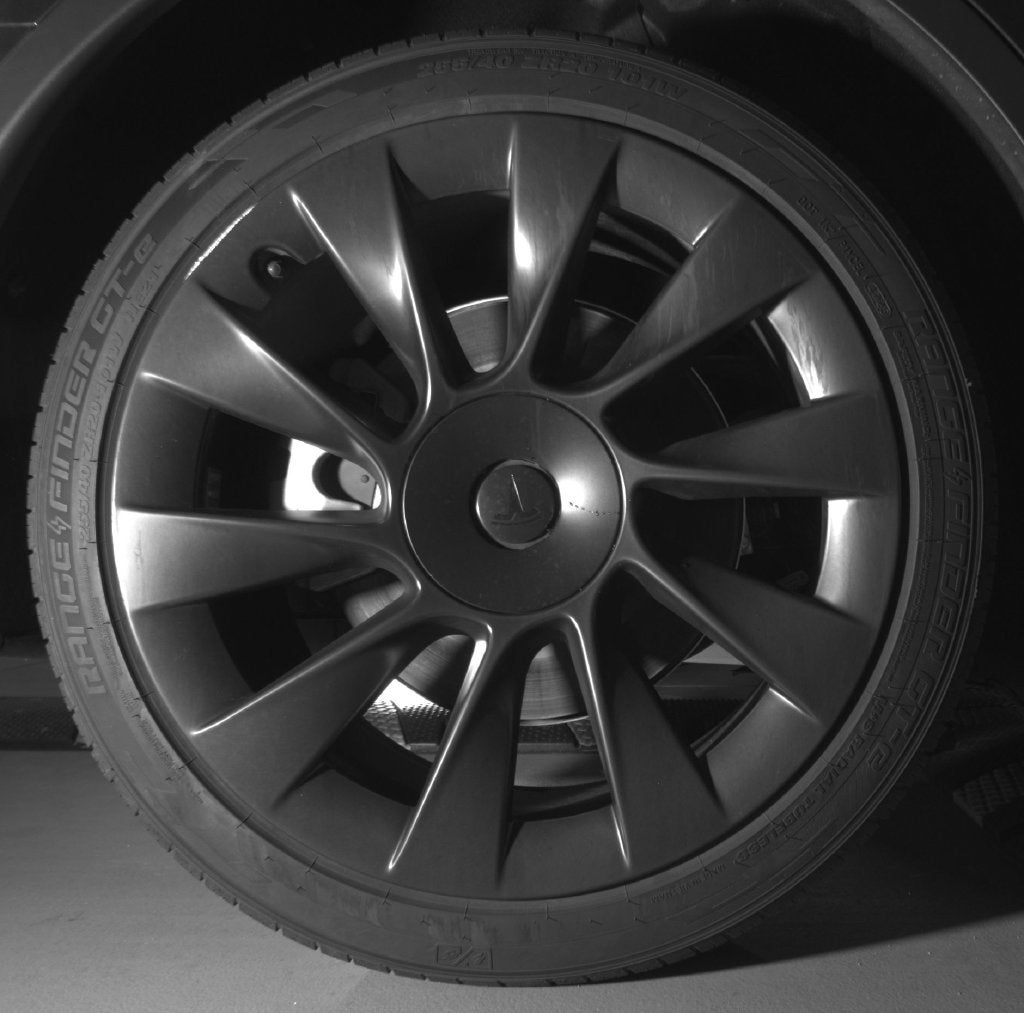 2024 Tesla Model Y Base
