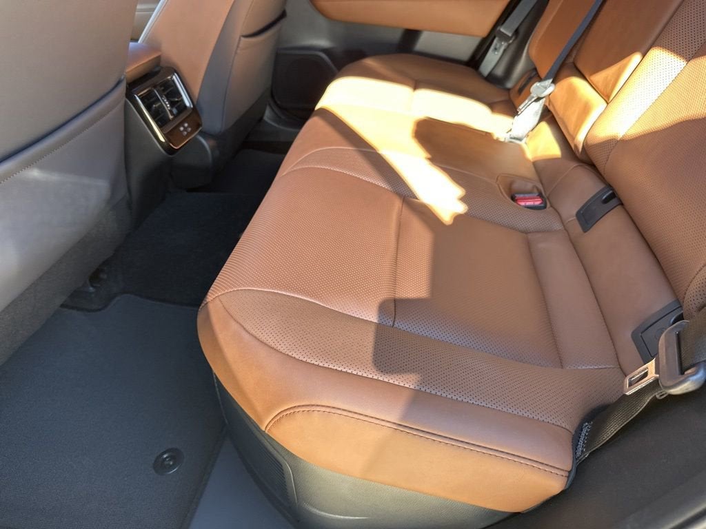 2025 Toyota Crown Signia XLE