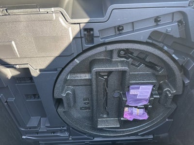 2025 Toyota Crown Signia XLE