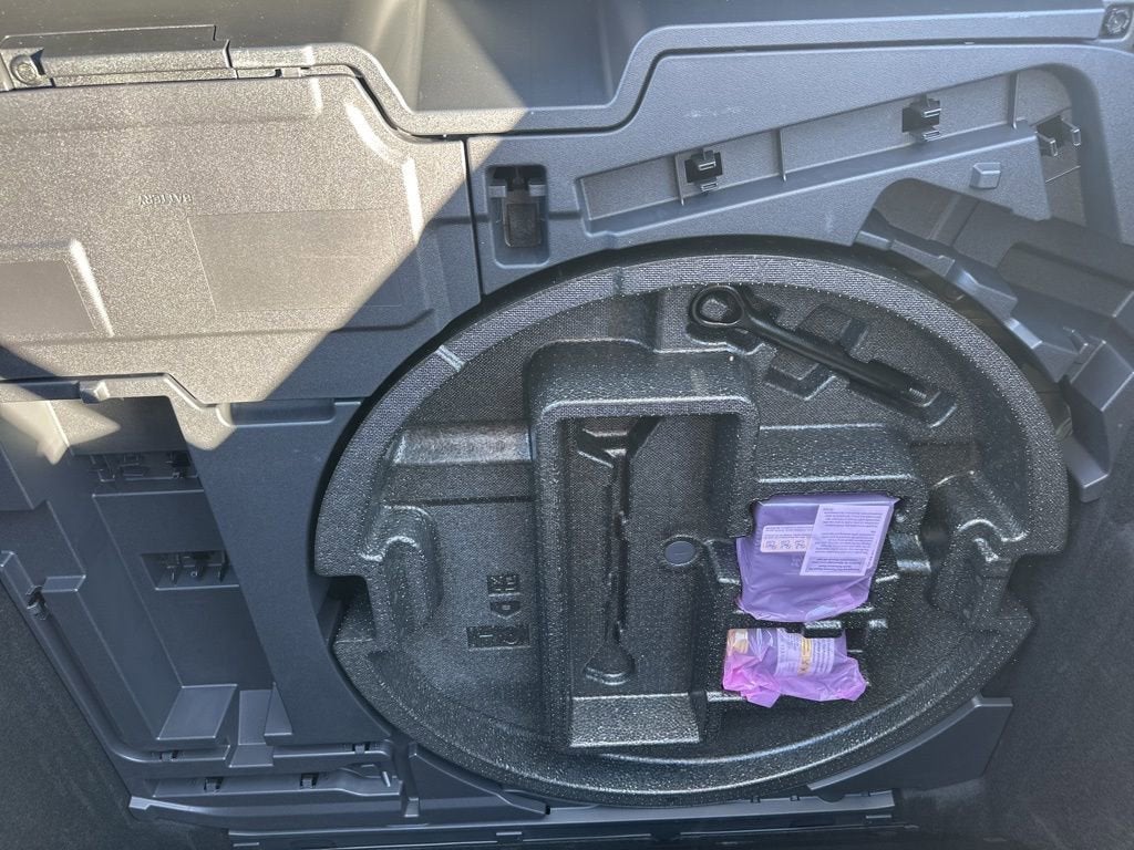 2025 Toyota Crown Signia XLE