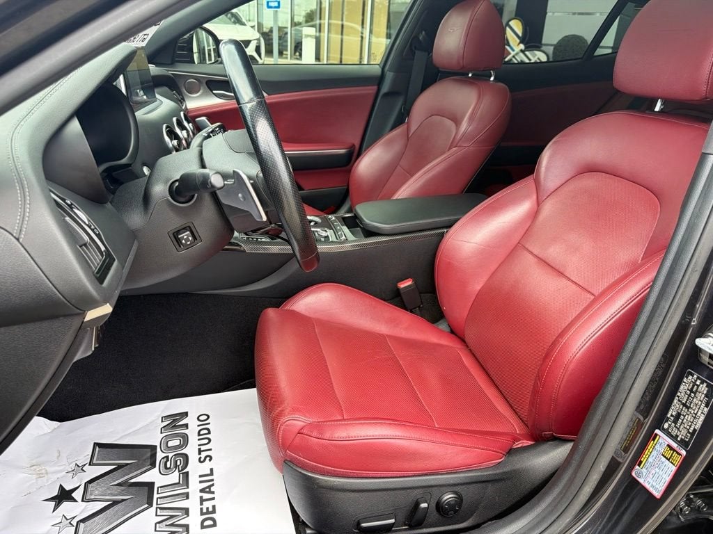 2021 Kia Stinger GT1