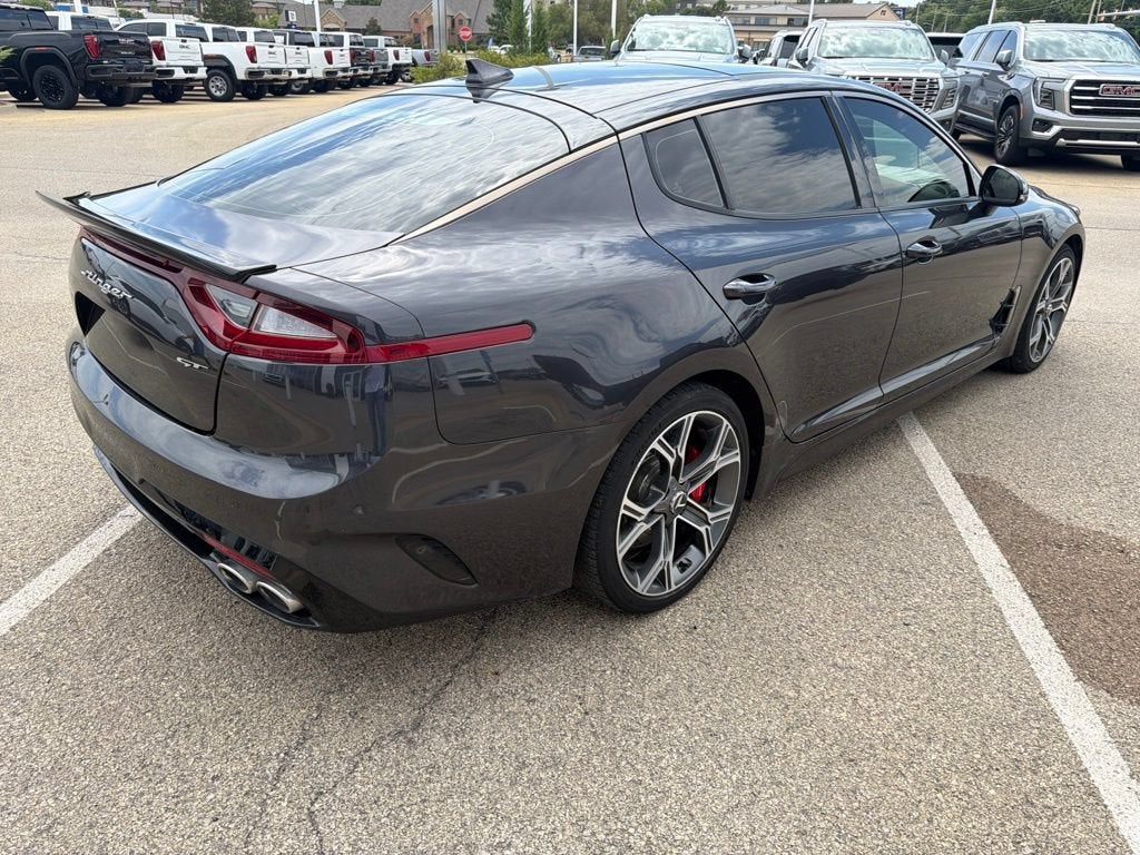 2021 Kia Stinger GT1