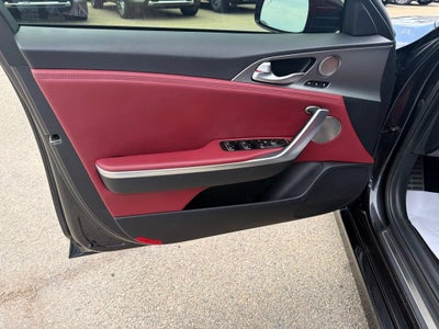 2021 Kia Stinger GT1