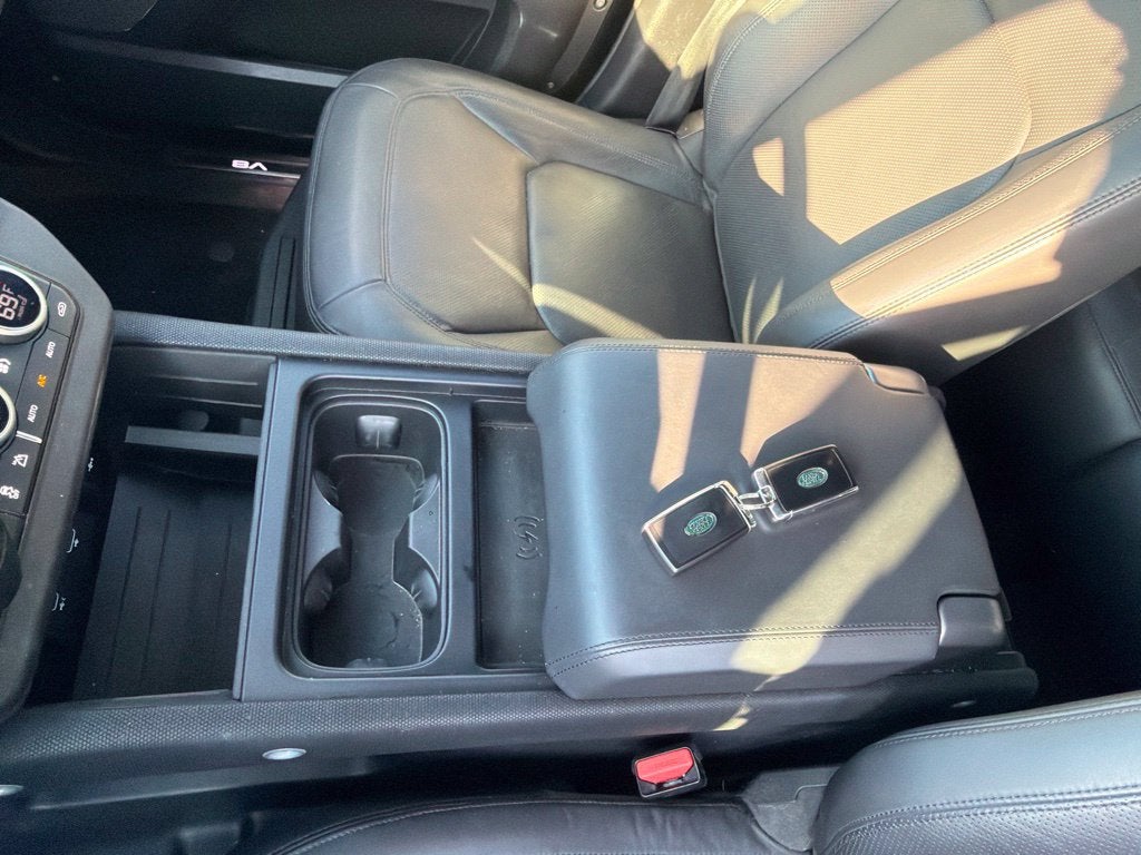 2024 Land Rover Defender V8