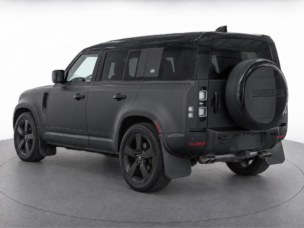 2024 Land Rover Defender V8