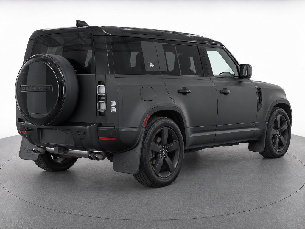 2024 Land Rover Defender V8