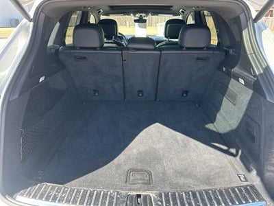 2020 Porsche Cayenne Base