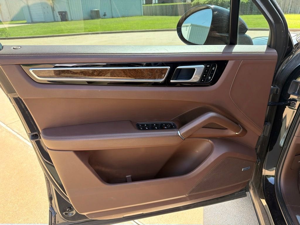 2020 Porsche Cayenne S