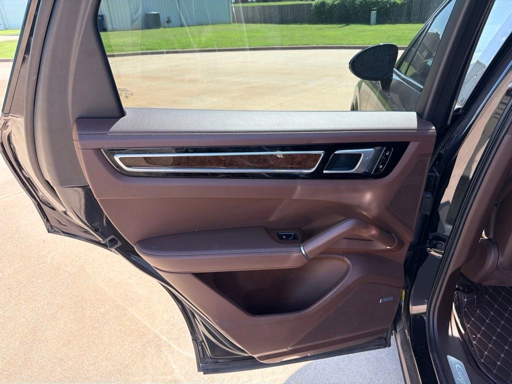 2020 Porsche Cayenne S