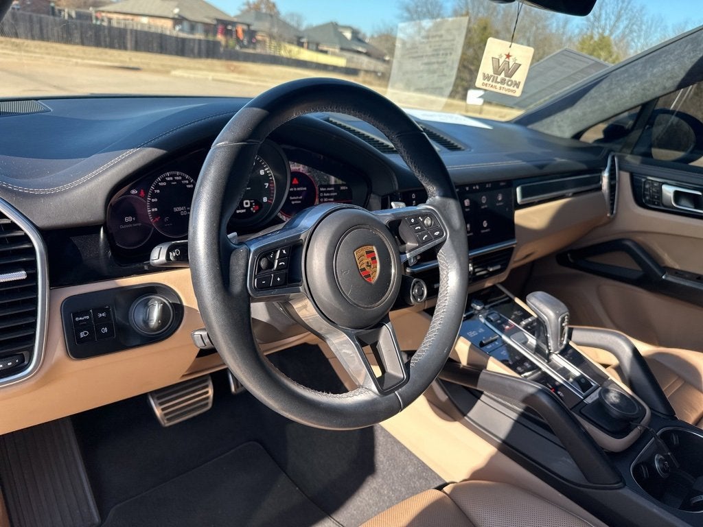 2021 Porsche Cayenne GTS