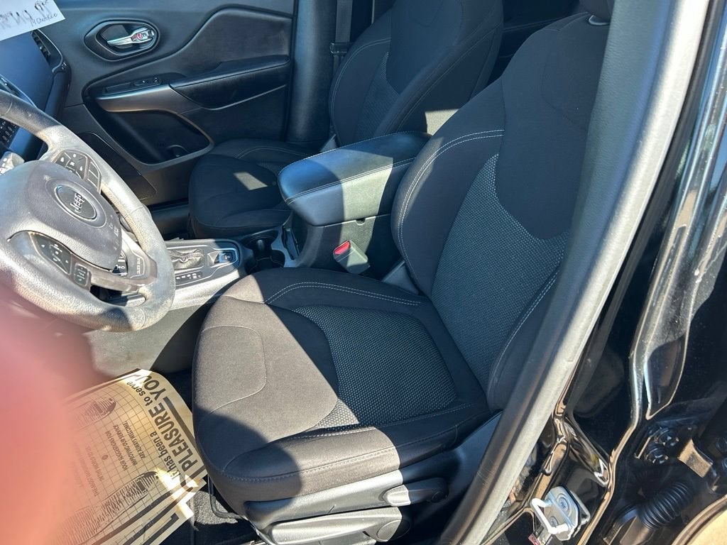 2019 Jeep Cherokee Latitude
