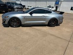 2020 Ford MUSTANG Base