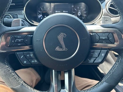 2020 Ford MUSTANG Base