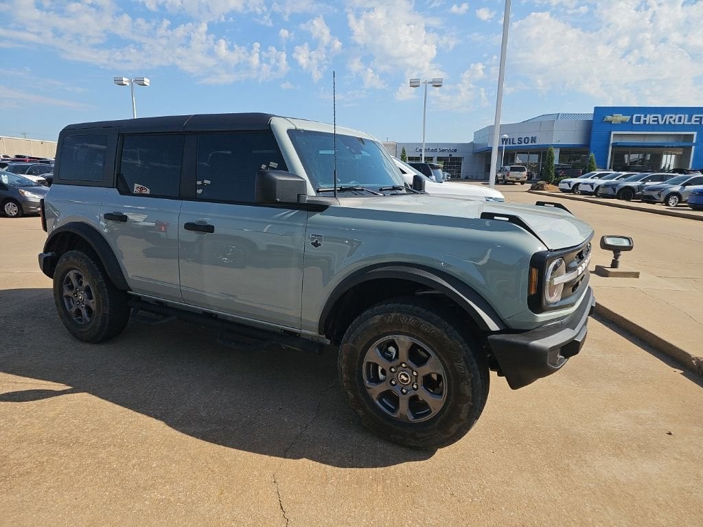 2023 Ford Bronco Base