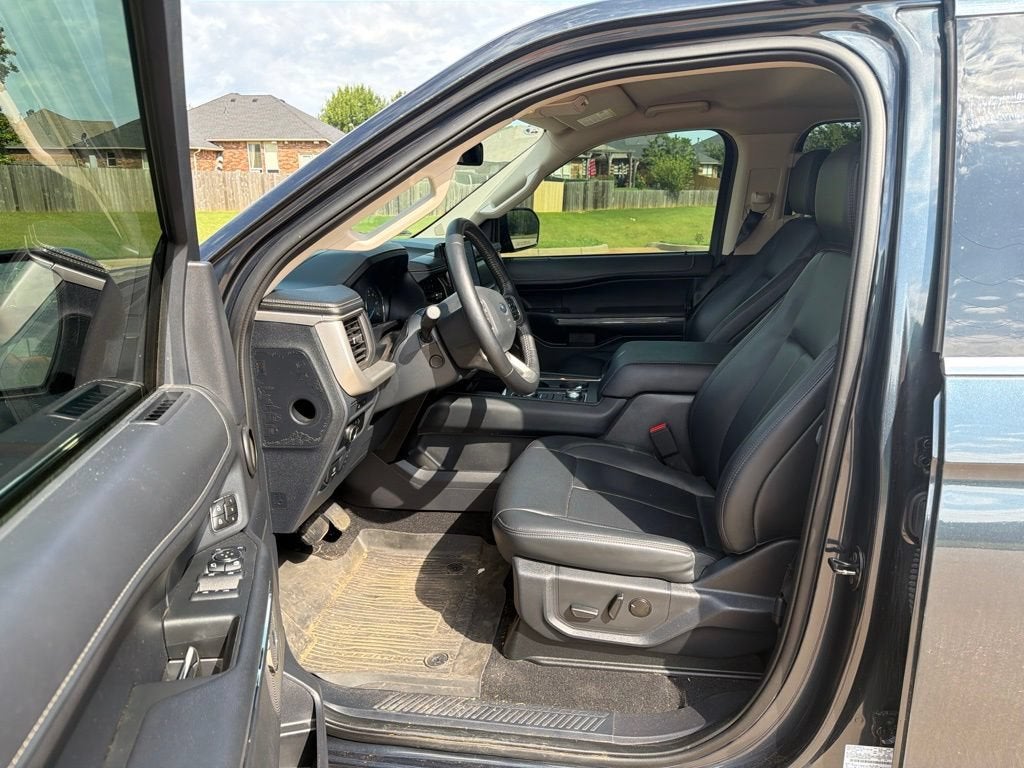 2024 Ford Expedition XLT
