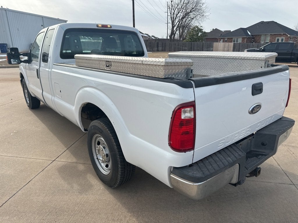 2011 Ford Super Duty F-250 SRW XL