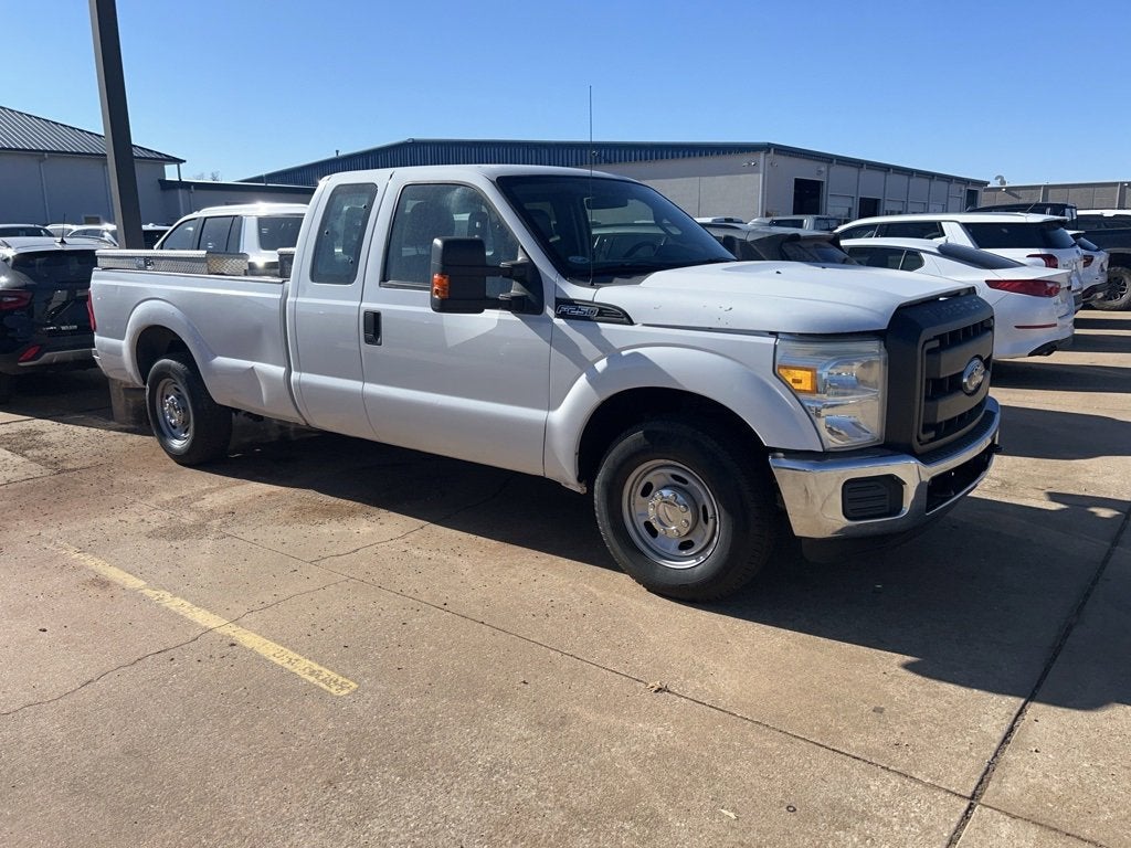 2011 Ford Super Duty F-250 SRW XL
