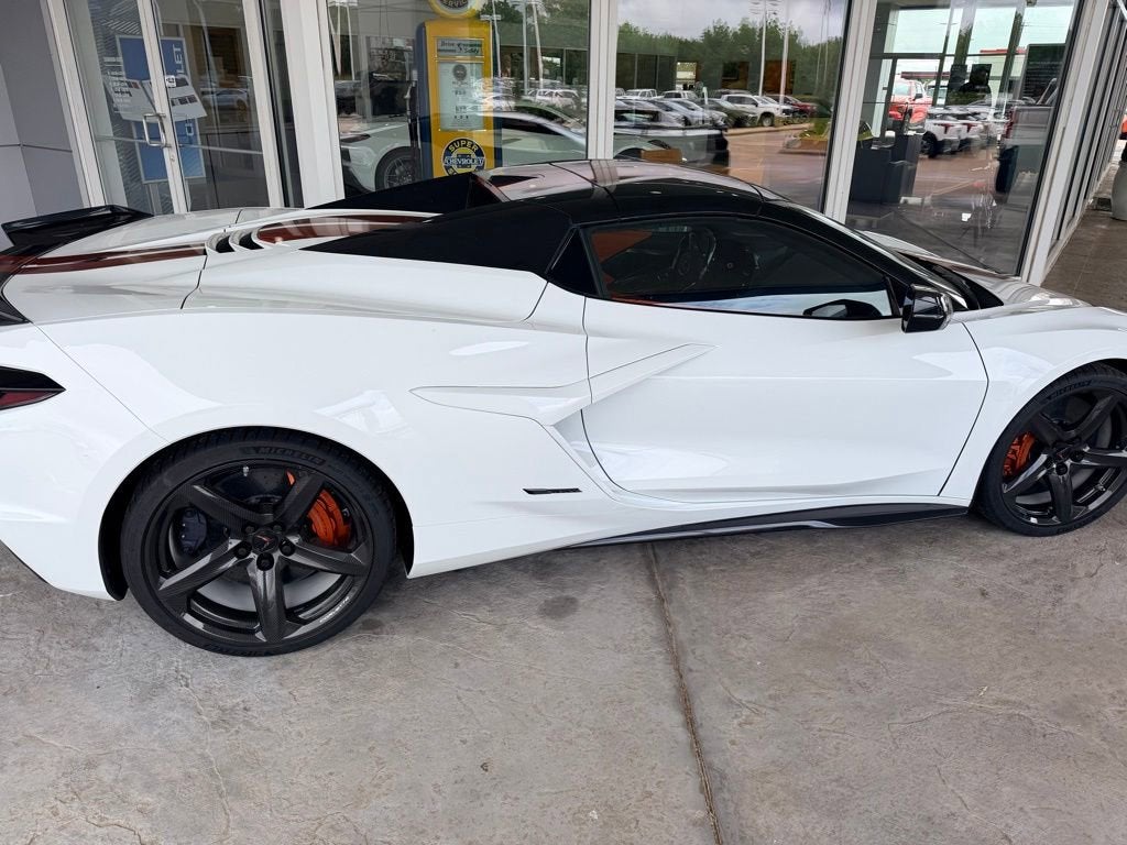 2025 Chevrolet Corvette E-Ray 3LZ