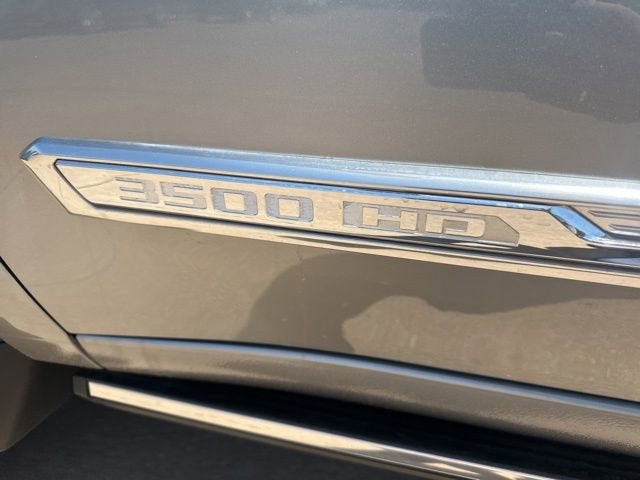 2025 Chevrolet Silverado 3500 HD High Country