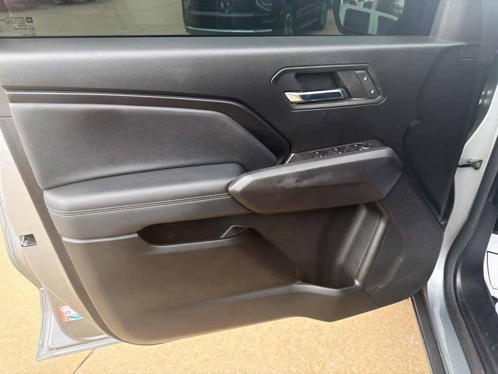 2023 Chevrolet Colorado 2WD LT