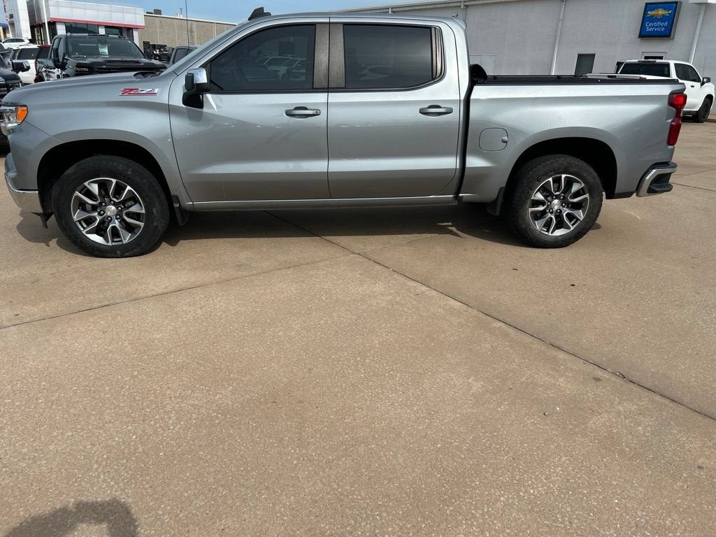 2024 Chevrolet Silverado 1500 LT