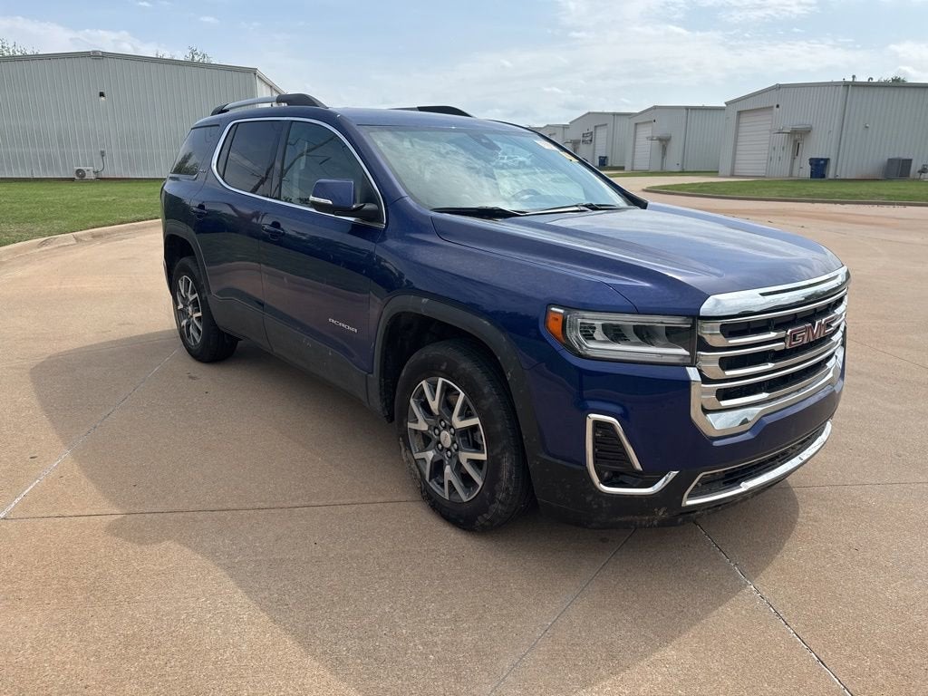 2023 GMC Acadia SLT