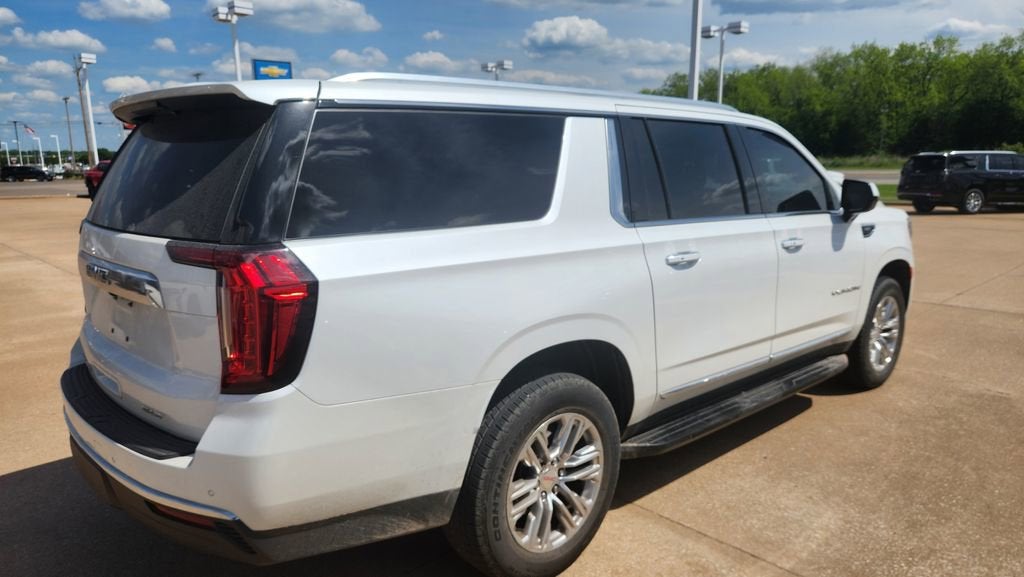 2023 GMC Yukon XL SLT