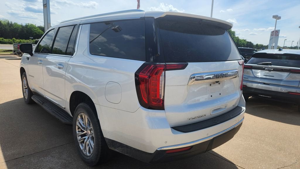 2023 GMC Yukon XL SLT