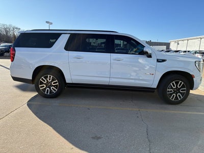 2024 GMC Yukon XL AT4