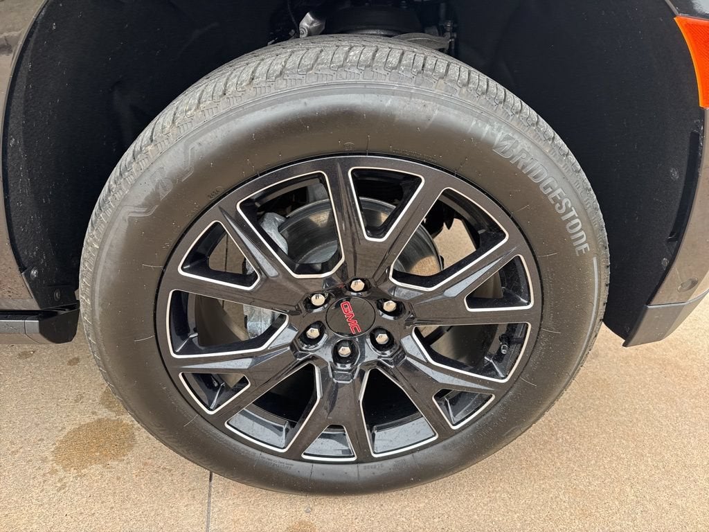 2024 GMC Yukon XL Denali Ultimate