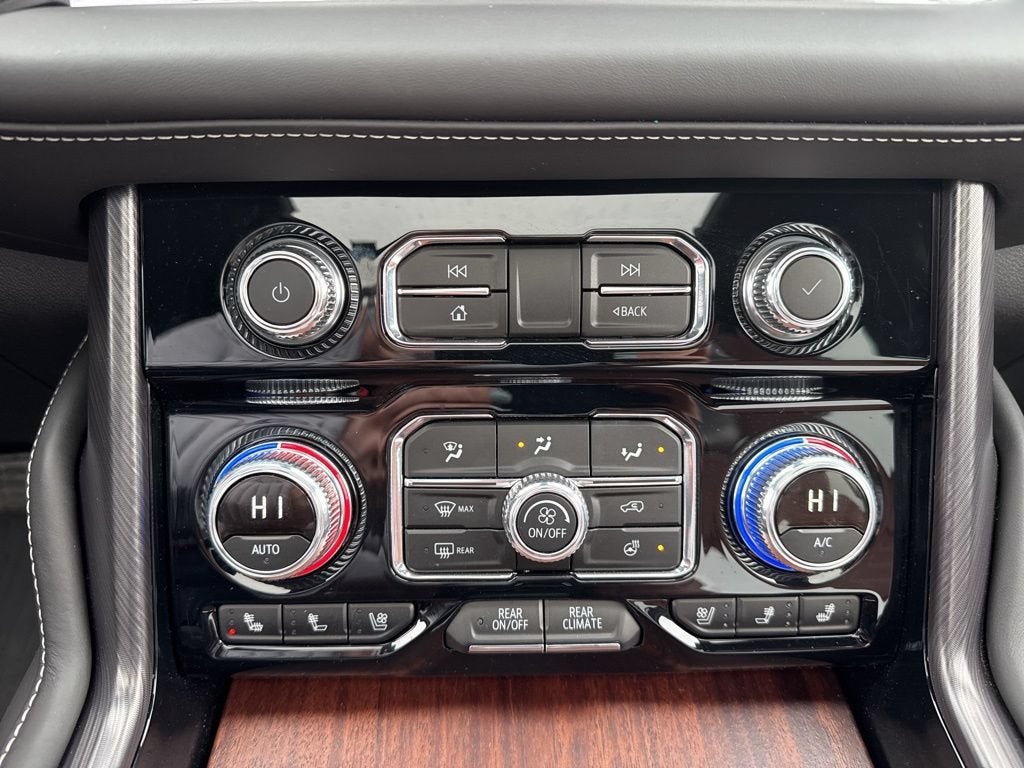 2024 GMC Yukon XL Denali Ultimate