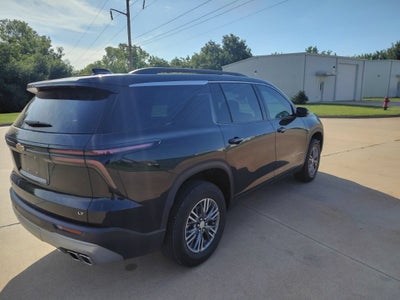 2024 Chevrolet Traverse LT