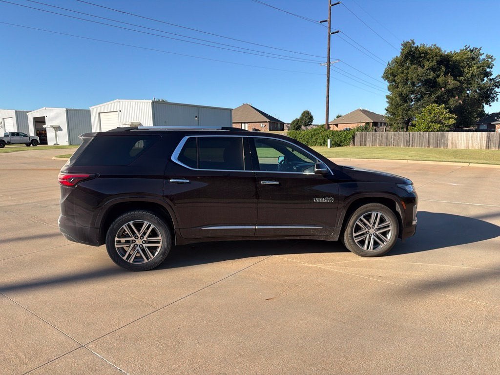 2022 Chevrolet Traverse High Country