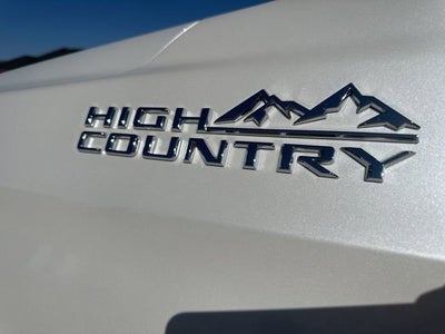 2025 Chevrolet Suburban High Country