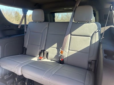 2024 Chevrolet Suburban LT