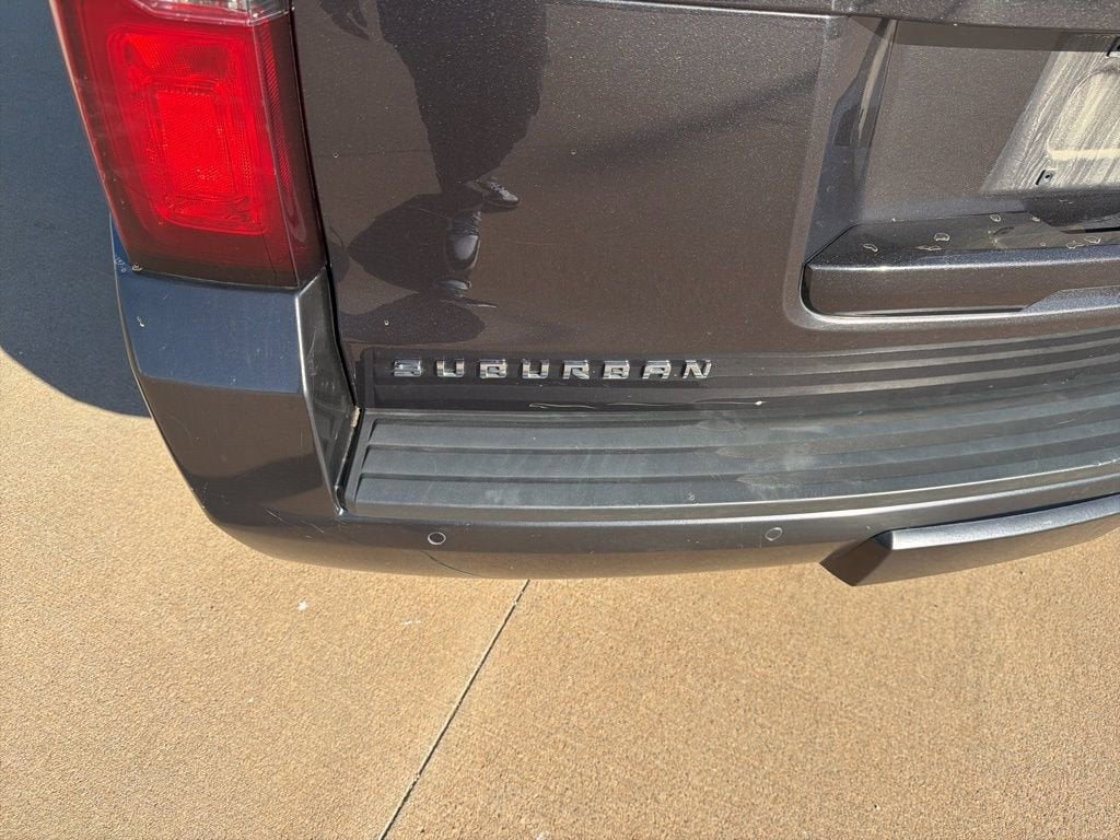 2016 Chevrolet Suburban LT