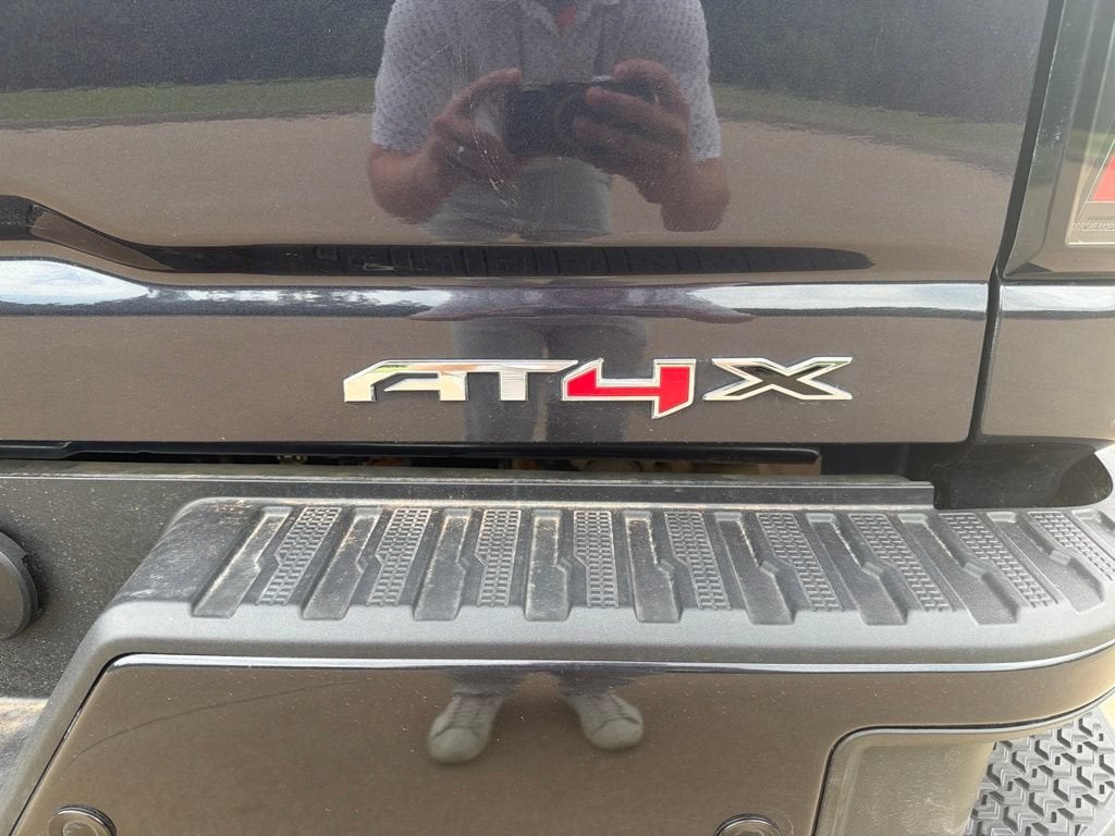 2025 GMC Sierra 2500 HD AT4X