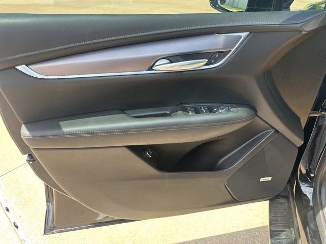 2024 Cadillac XT5 Luxury