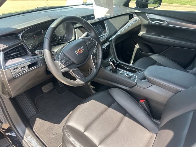 2024 Cadillac XT5 Luxury