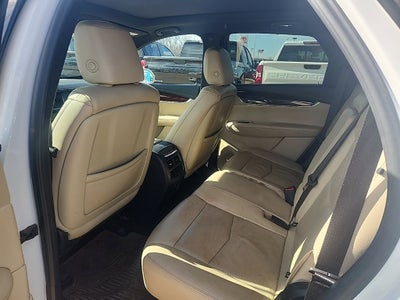 2019 Cadillac XT5 Luxury FWD