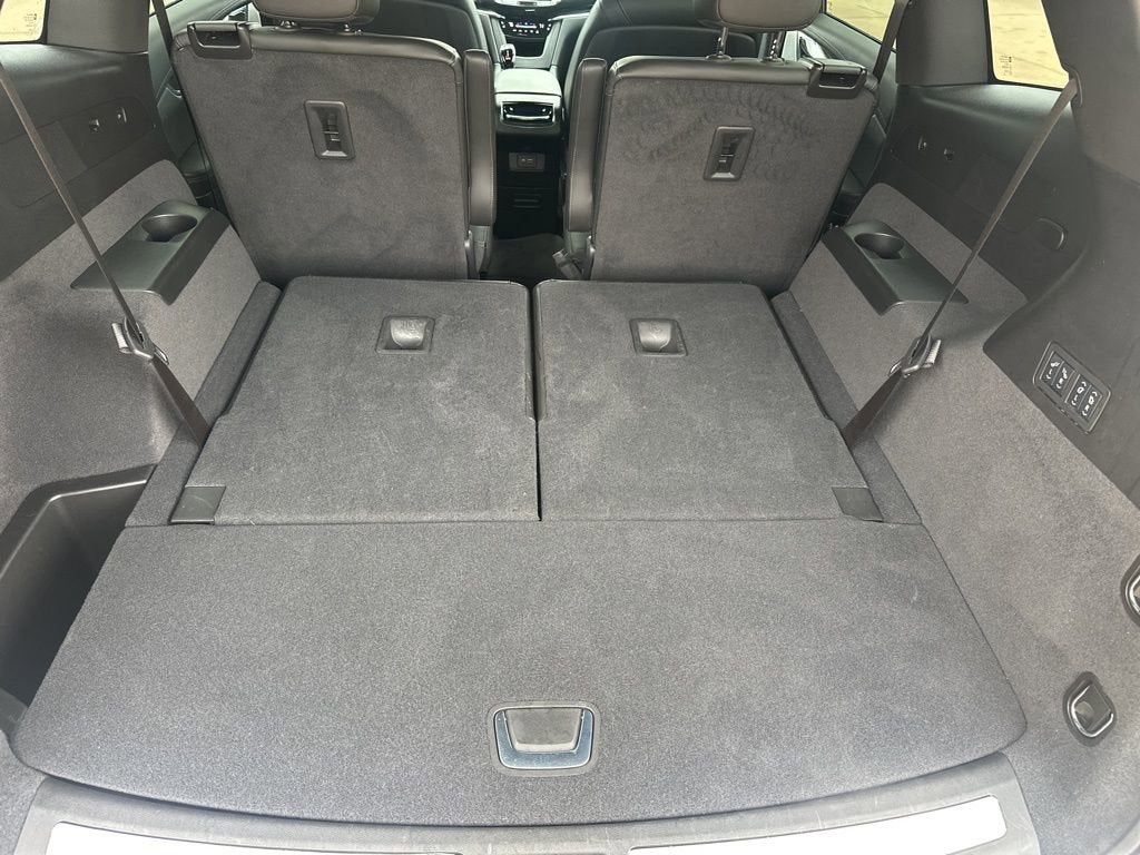 2025 Cadillac XT6 Sport