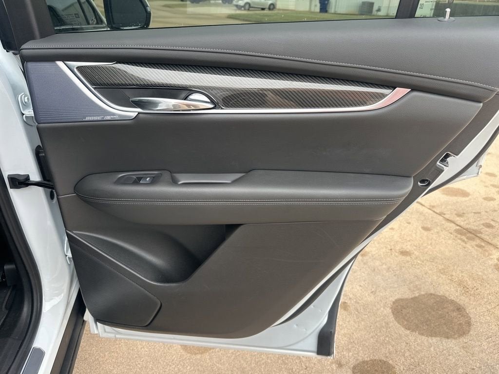 2025 Cadillac XT6 Sport