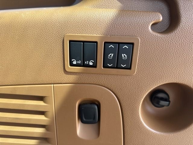 2016 Cadillac Escalade ESV Platinum